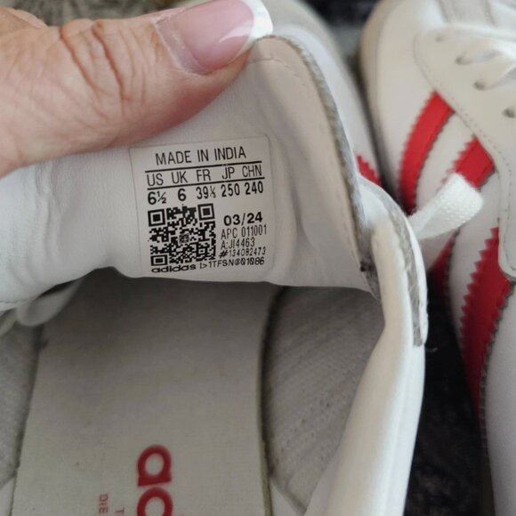 Adidas Samba OG Original Sneakers White/Red Gum womens 8 / mens 6.5 - Picture 6 of 6